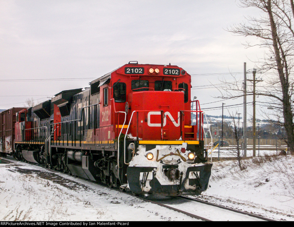 CN 2102